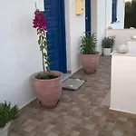Stolidi * Adamantas (Milos)