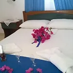 Stolidi Adamantas (Milos)