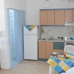 Stolidi Adamantas (Milos)