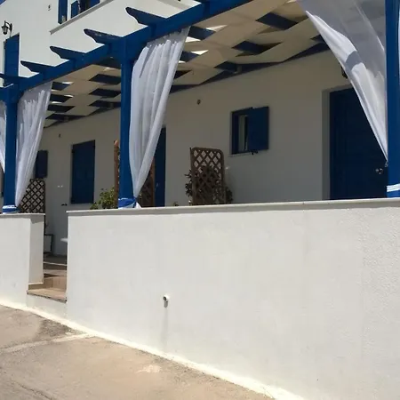 Stolidi * Adamantas (Milos)