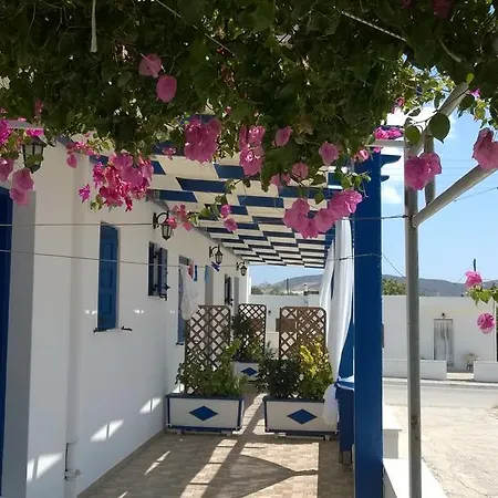 Stolidi * Adamantas (Milos)