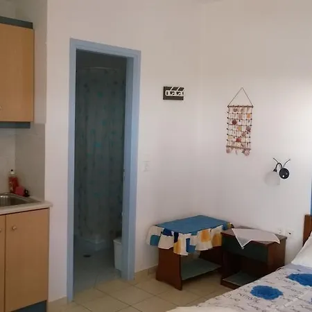 Stolidi * Adamantas (Milos)