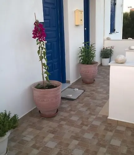 Stolidi * Adamantas (Milos)