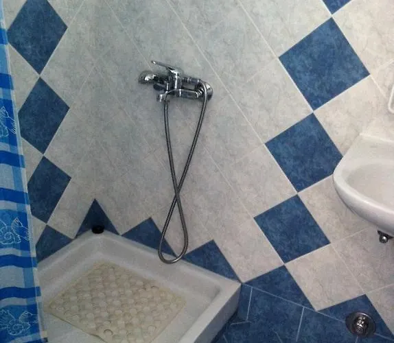 Stolidi * Adamantas (Milos)